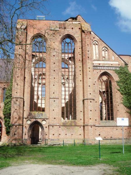 Ferienhaus Paul Am Klostersee, Urlaub Mit Hund Dargun Exterior foto